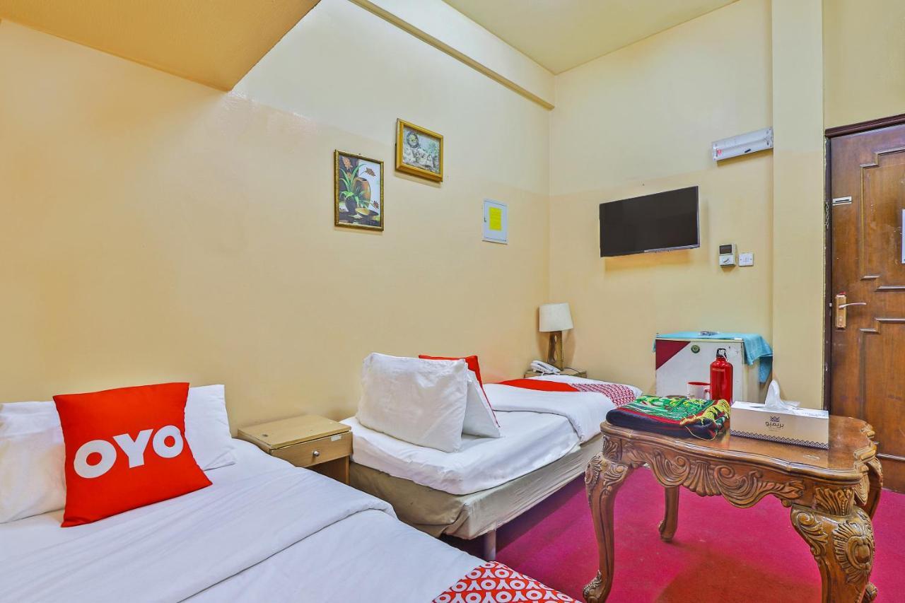 Oyo 393 Al Wehda Hotel Dubai Bagian luar foto