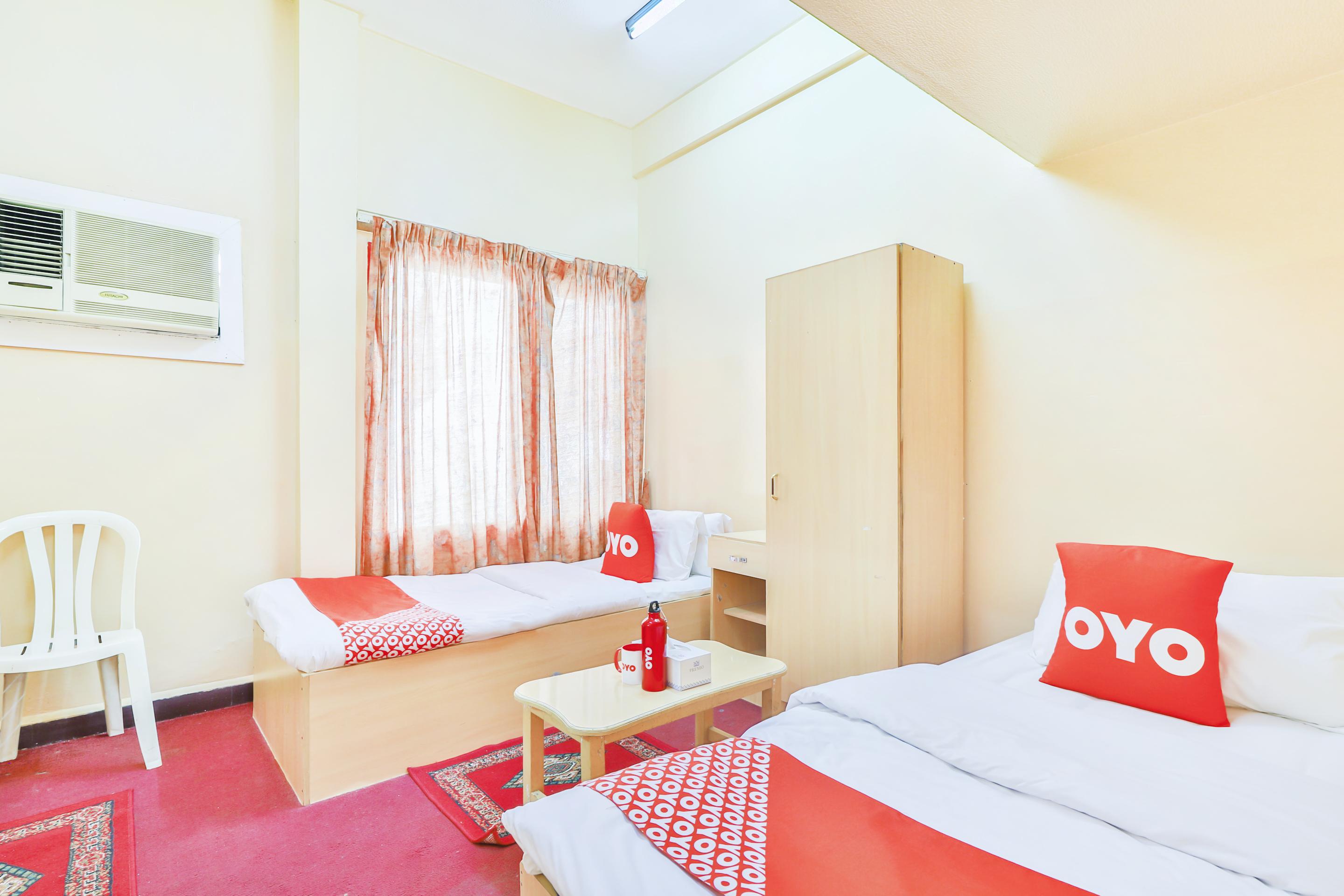 Oyo 393 Al Wehda Hotel Dubai Bagian luar foto