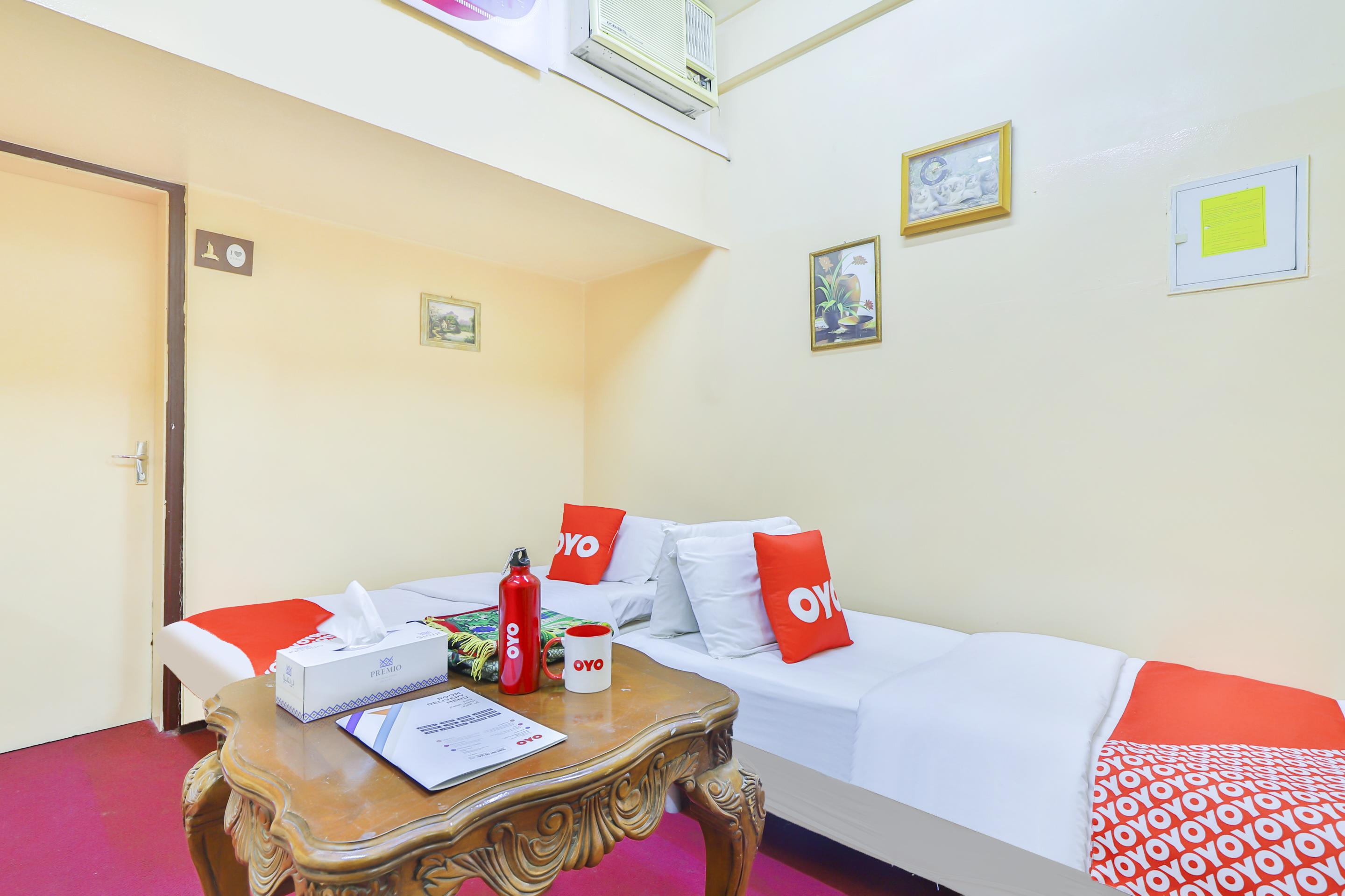 Oyo 393 Al Wehda Hotel Dubai Bagian luar foto